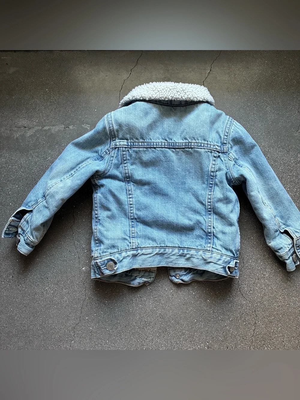Baby Gap Sherpa Lined Denim Jacket 2T Blue Jean Trucker Coat